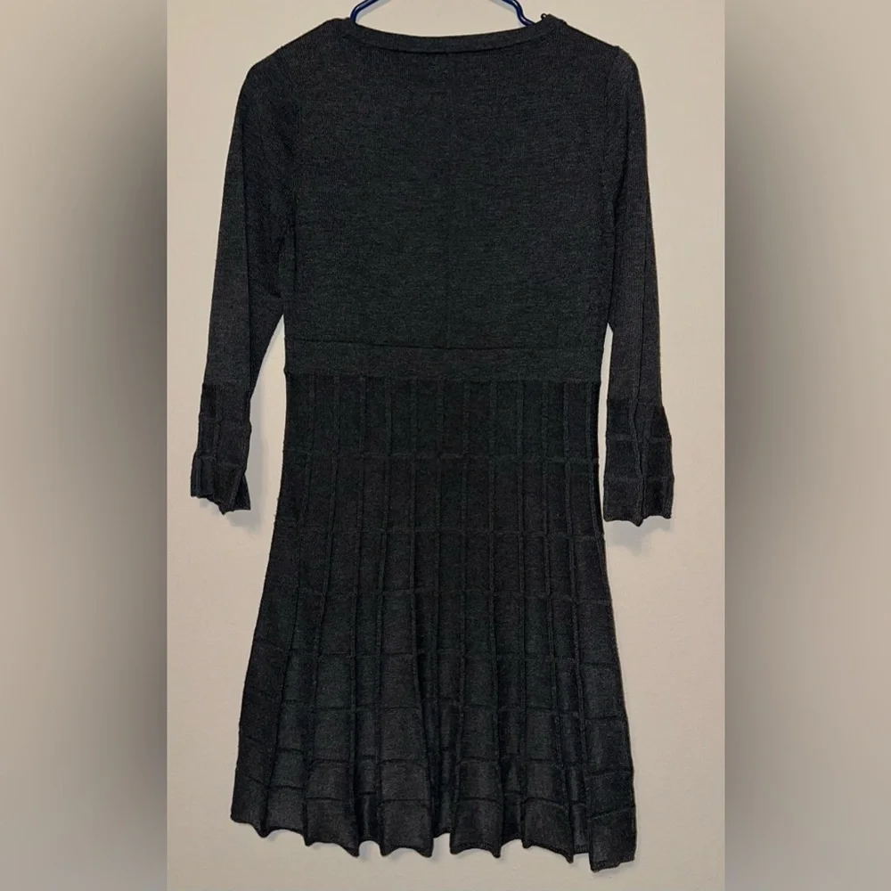 Calvin Klein Fit & Flare Sweater Dress Pleated Charcoal Gray Women’s Size Medium